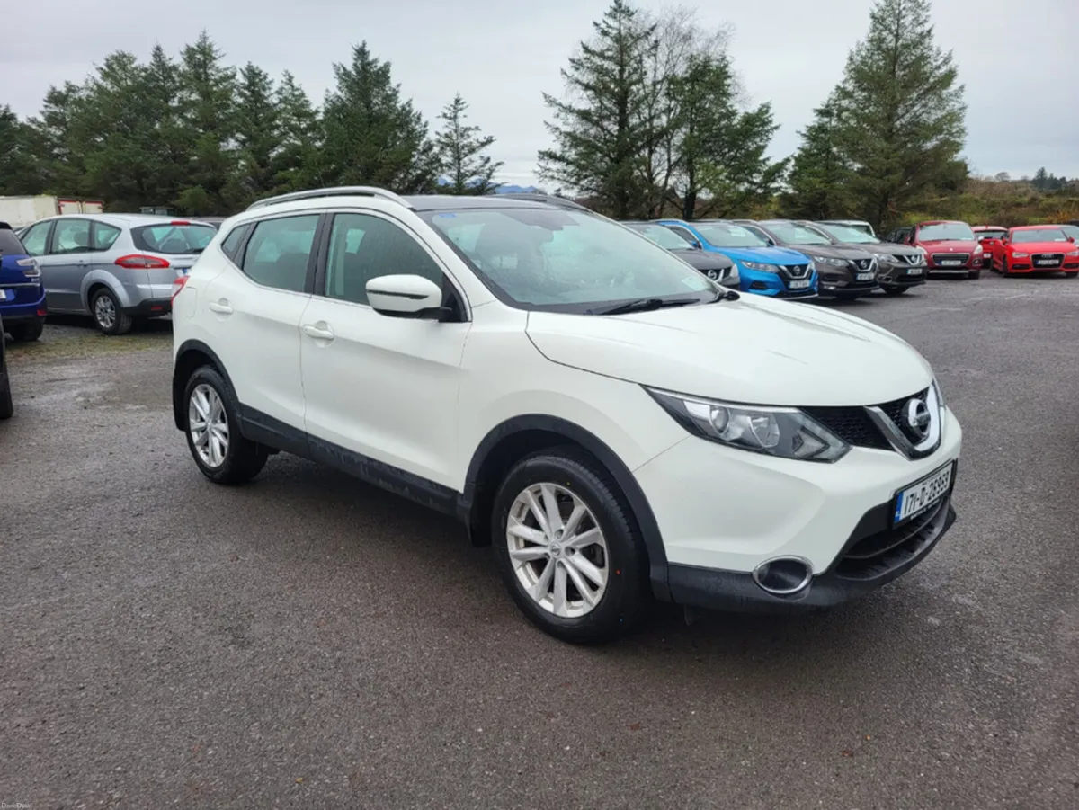 Nissan Qashqai 1.5 SV - Image 1