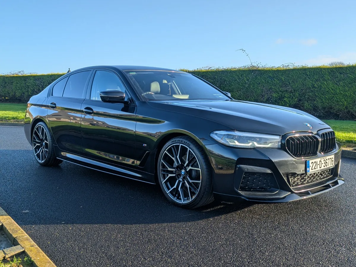 2022  BMW 520d M-Sport LCI MHEV - Image 3