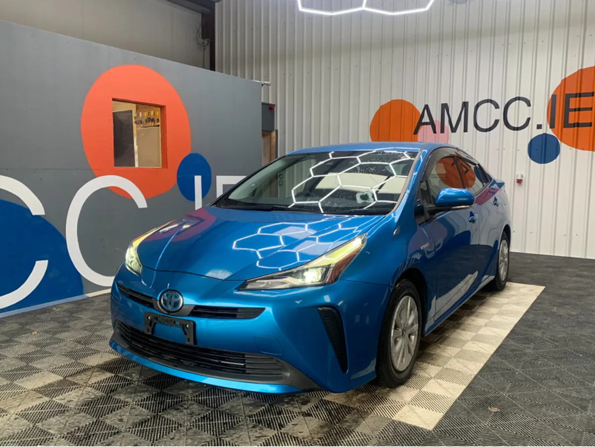 Toyota Prius 1.8 HYBRID / 65k KMs / Cruise Control - Image 3