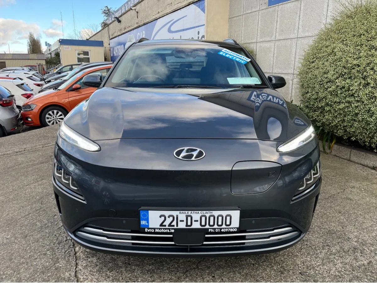 Hyundai KONA EV PREMIUM 64KWH //HEATED SEATS AND S - Image 2