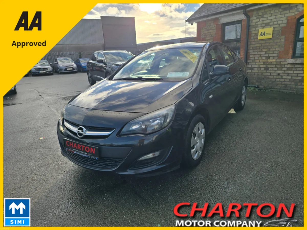 Opel Astra S 1.4 I 100PS 4DR - Image 4