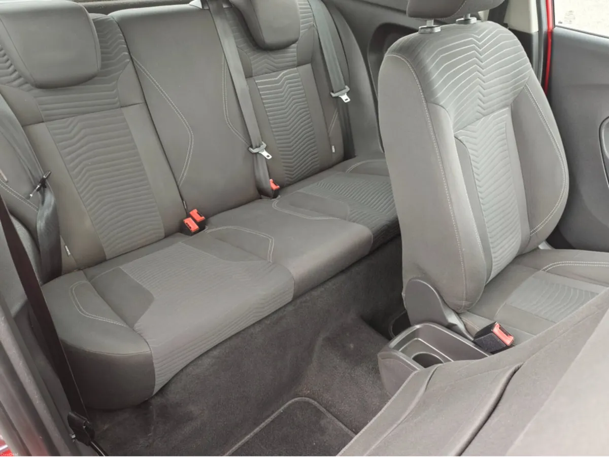 Ford Fiesta 1.25 ZETEC 82PS 3DR - Image 5