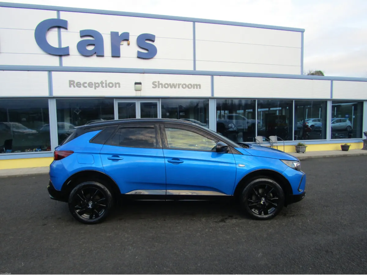 Opel Grandland X SRI TURBO D AUTO - Image 3