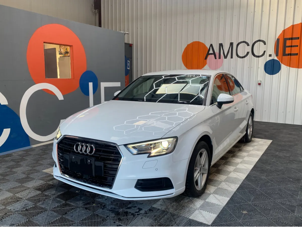 Audi A3 30 TFSI AUTOMATIC / Only 6k KMs! / Adaptiv - Image 3