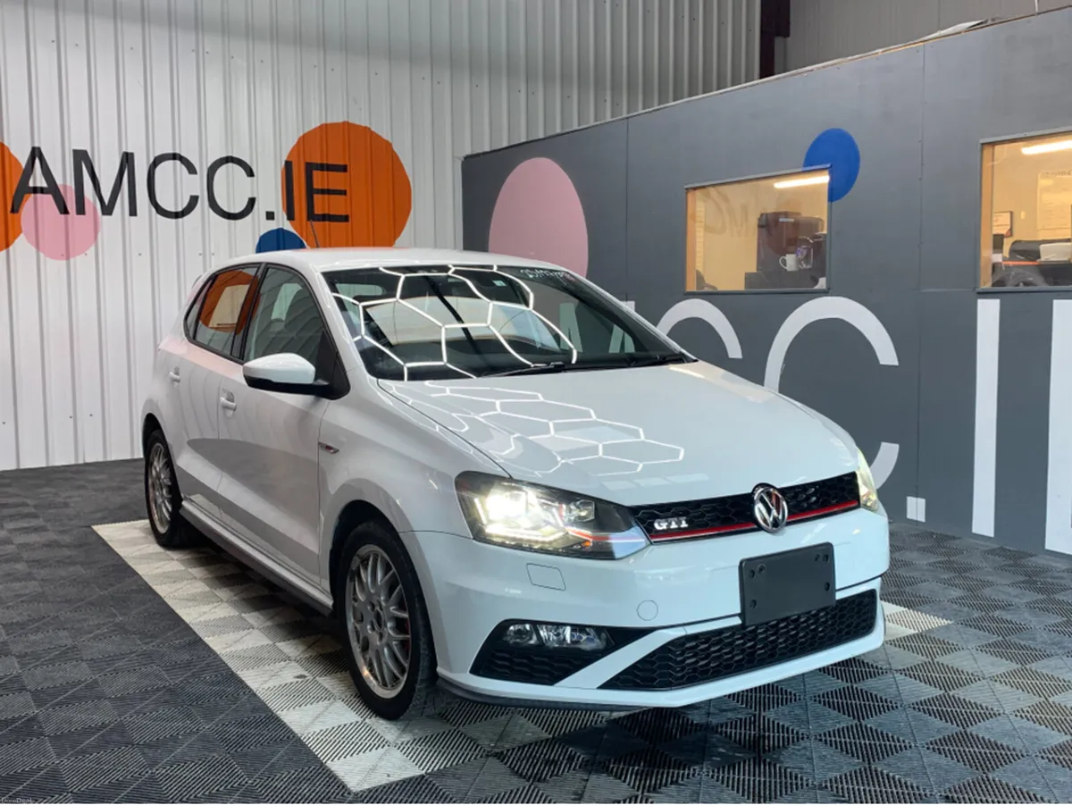Volkswagen Polo AUTOMATIC 1.8 PETROL / 66k KMs / C - Image 1