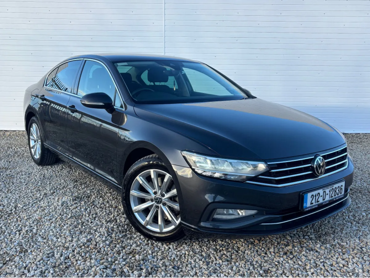 Volkswagen Passat BUSINESS 2.0 TDI MANUAL 6SPEED F - Image 1