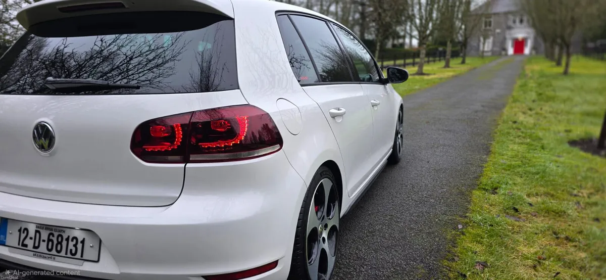 12 Volkswagen Golf GTI 2 LTR YES 33K KMS - Image 2