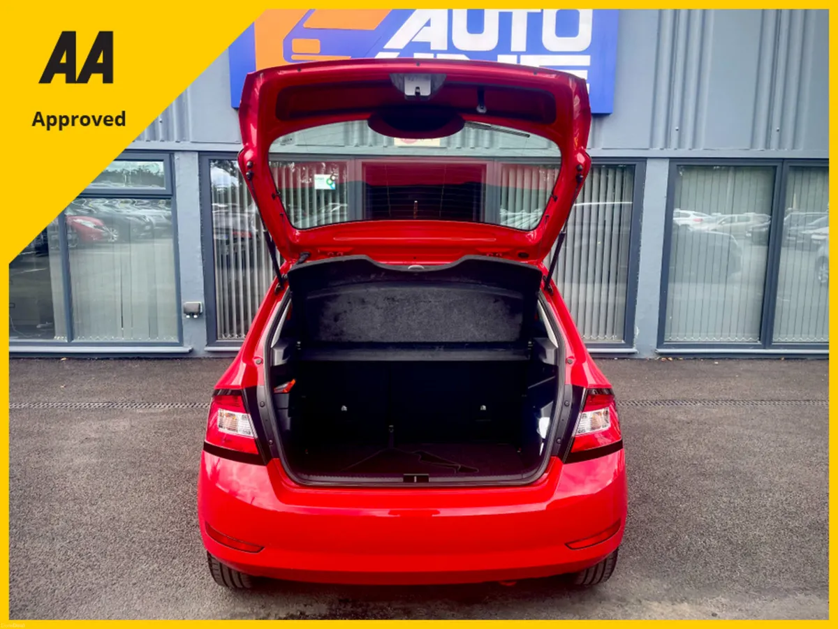 Skoda Fabia AMBITION 1.0 MPI 60HP 5DR - Image 4