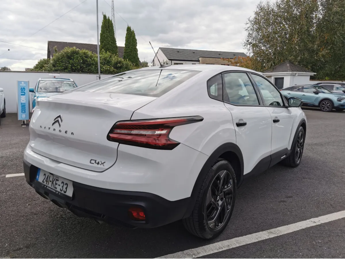 Citroen C4 X FEEL 100 PT CRUISER MY10 4DR - Image 3