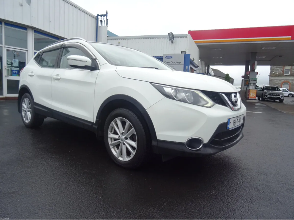 Nissan Qashqai 1.5 SV  Model - Image 1