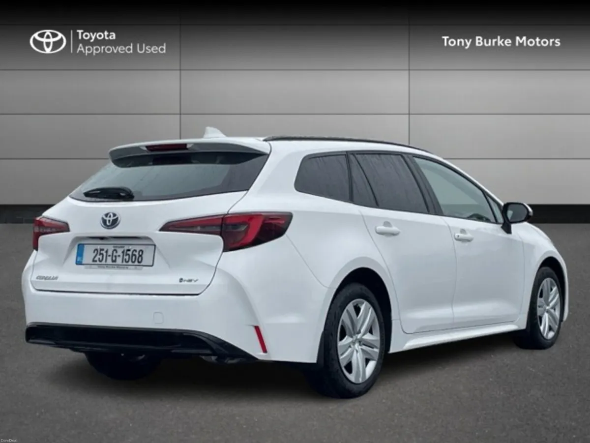 Toyota Corolla PROFESSIONAL VAN 1.8 Hybrid - Save - Image 2