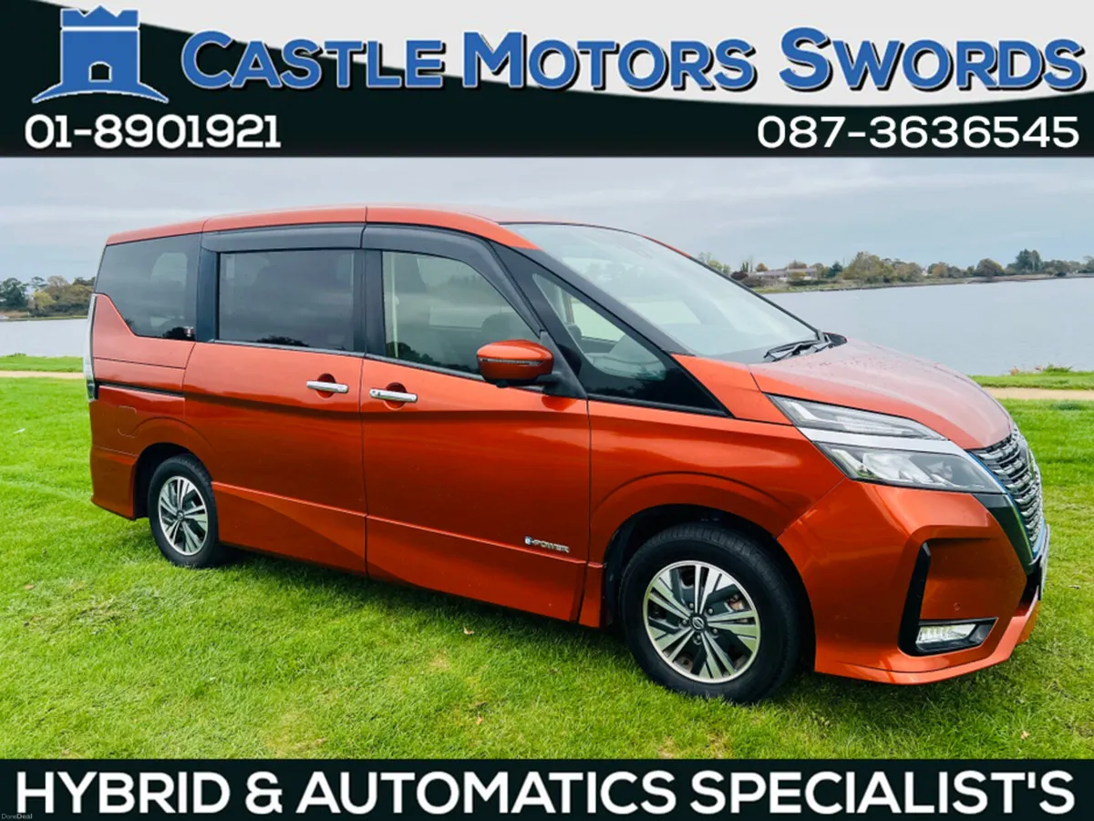 Nissan Serena RARE COLOUR // 7 SEATS // PARKING SE - Image 2