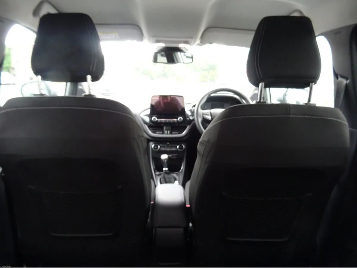 Ford Puma TITANIUM 5DR 1.0T 125 MHEV M6 4 - Image 4