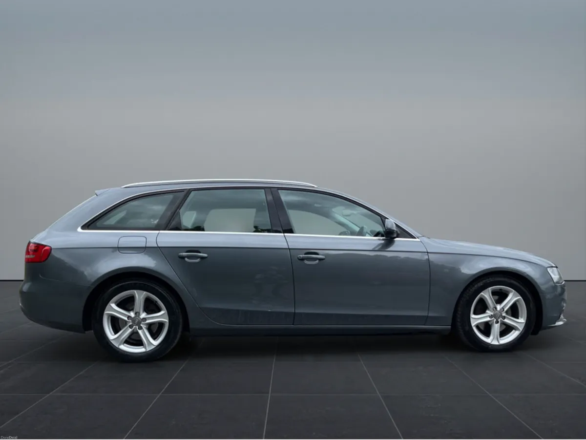 Audi A4 2.0 TDI SE 136PS 5DR - Image 2