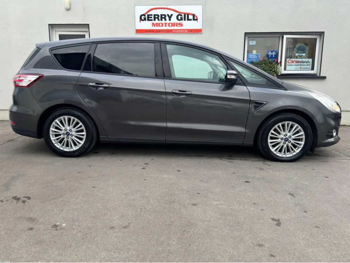 Ford S-Max 2.0 TDCI ZETEC 150BHP 5DR  ** 7 Seater - Image 3