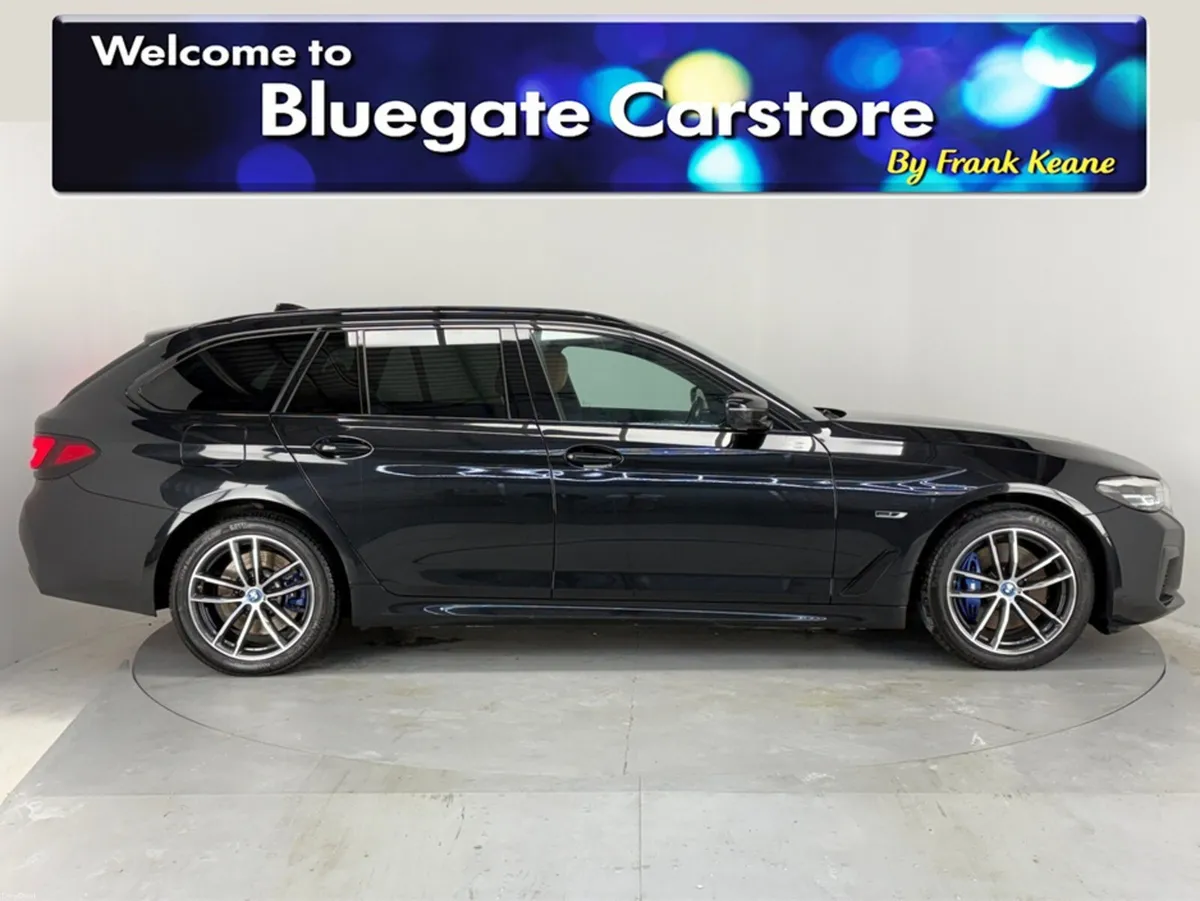 BMW 5-Series 530E M SPORT AUTO **REVERSE CAMERA**E - Image 3