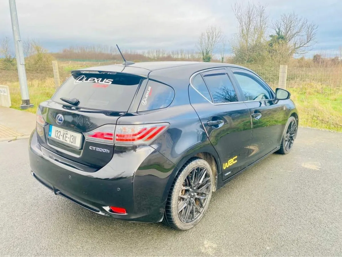 Lexus CT 2013 - Image 4