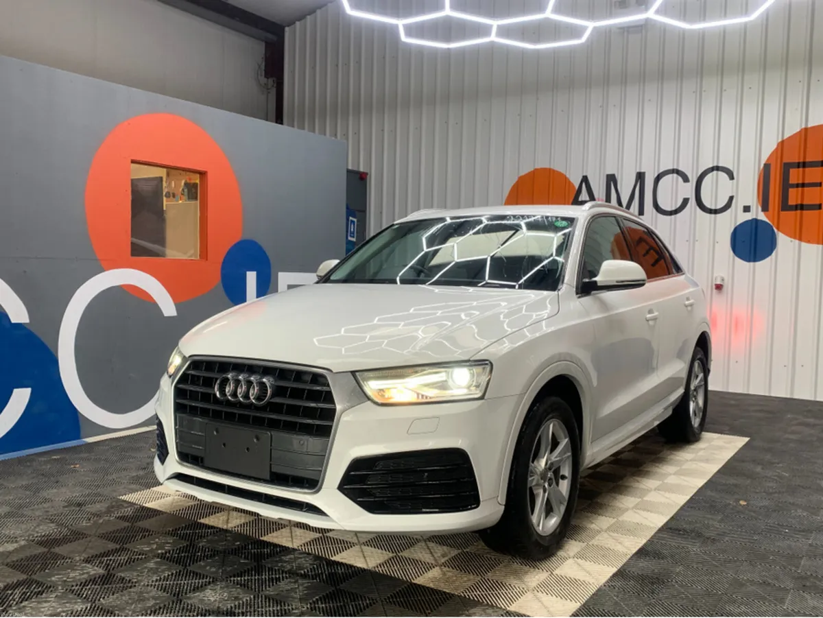 Audi Q3 1.4 TFSI SPORT / 61k KMs / Reverse Camera - Image 3