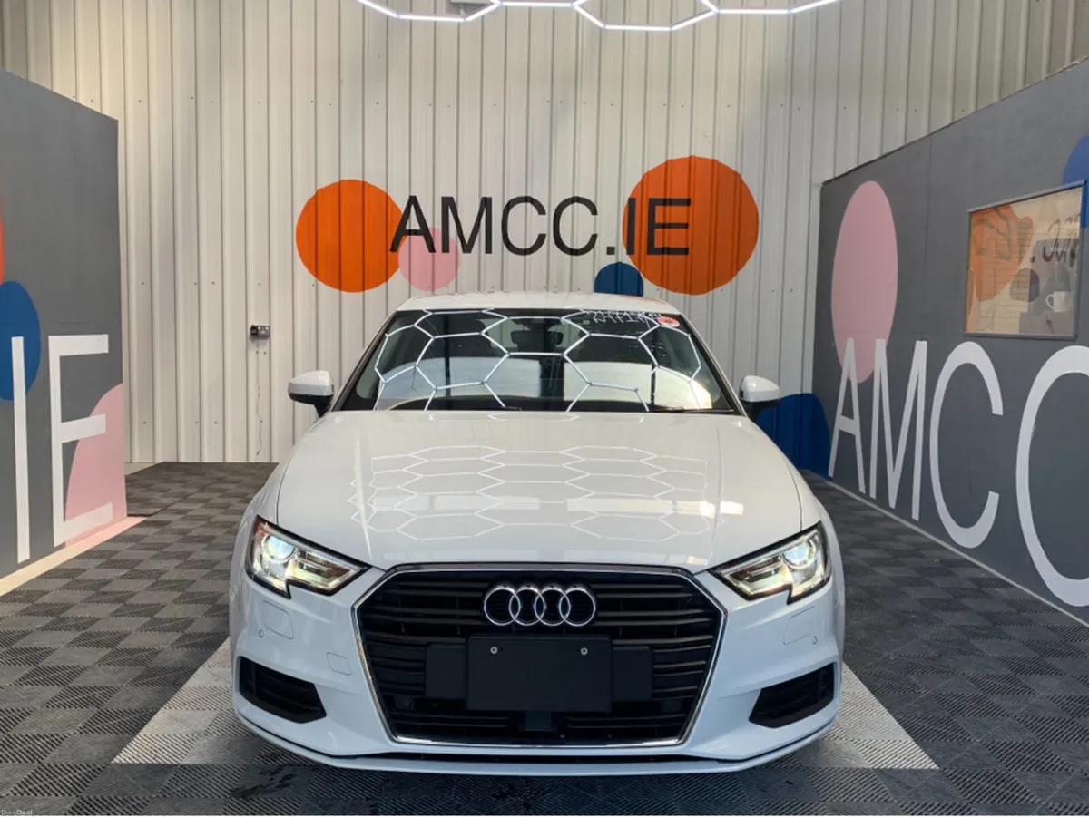 Audi A3 30 TFSI AUTOMATIC / 79k KMs / Adaptive Cru - Image 2
