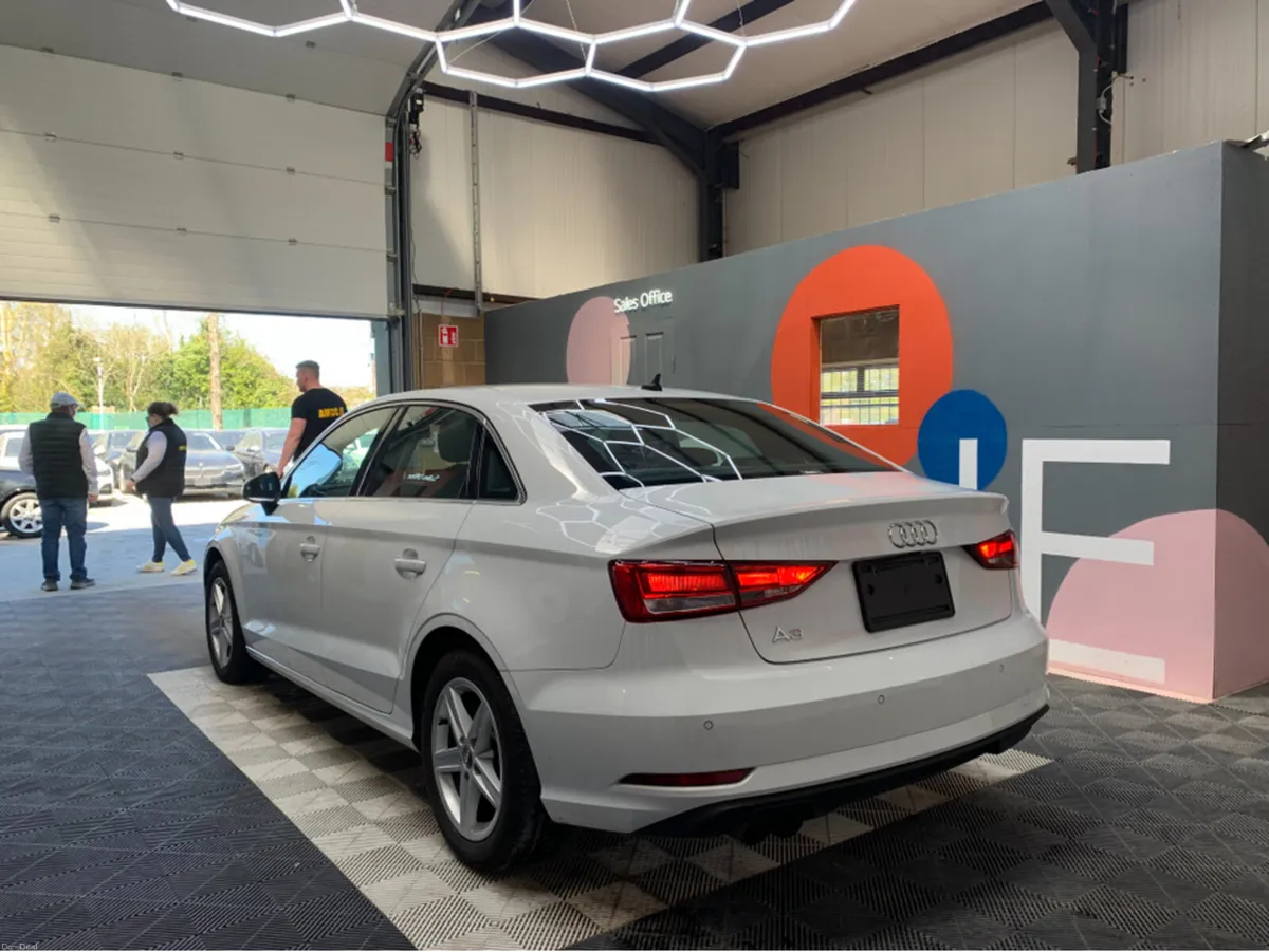 Audi A3 30 TFSI AUTOMATIC / 79k KMs / Adaptive Cru - Image 4