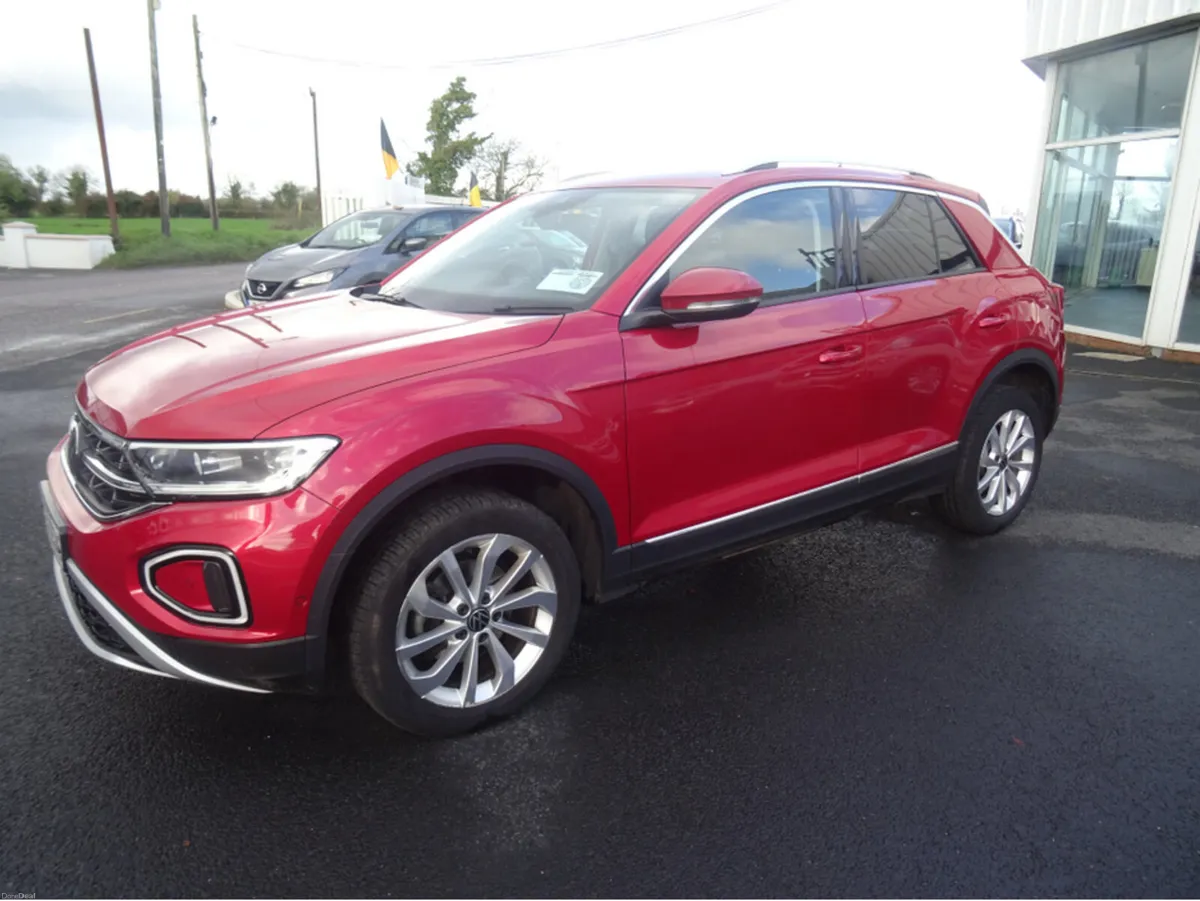 Volkswagen T-Roc STYLE AUTO  1.5 TSI  150HP - Image 4
