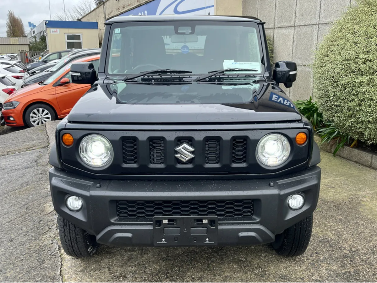 Suzuki Jimny SIERRA 4 SEAT MANUAL //LOW MILES//HIG - Image 2