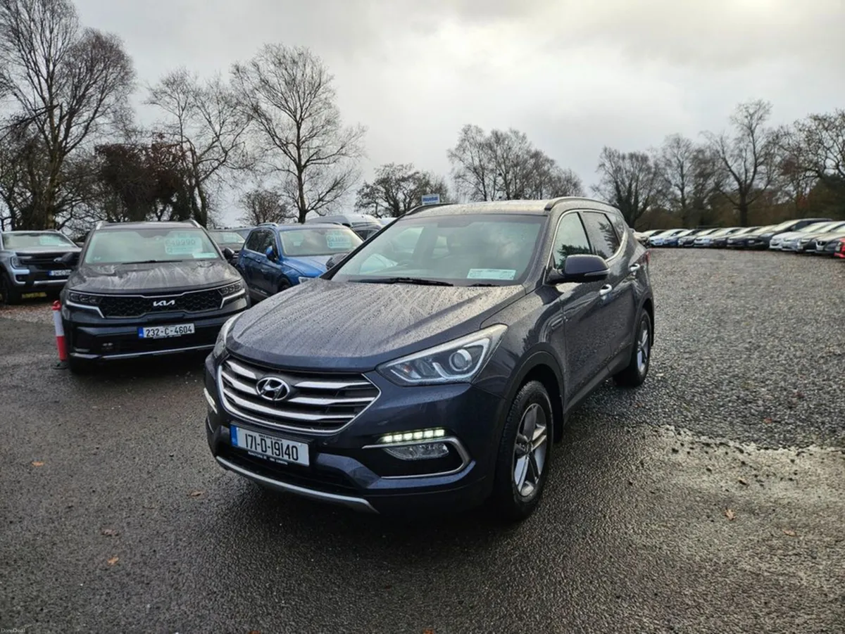Hyundai Santa Fe Executive 4WD 5DR - Image 3