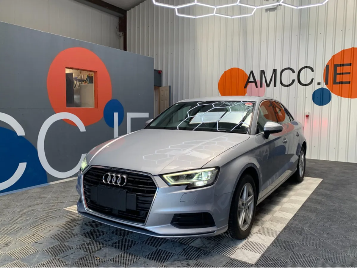 Audi A3 30 TFSI AUTOMATIC / 18k KMs / Adaptive Cru - Image 3