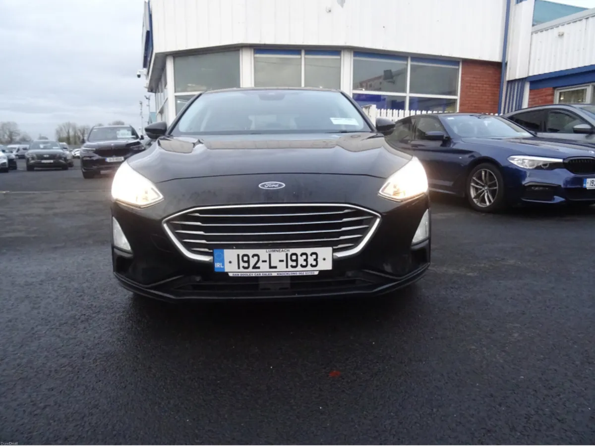 Ford Focus TITANIUM X 120PS 5DR - Image 5