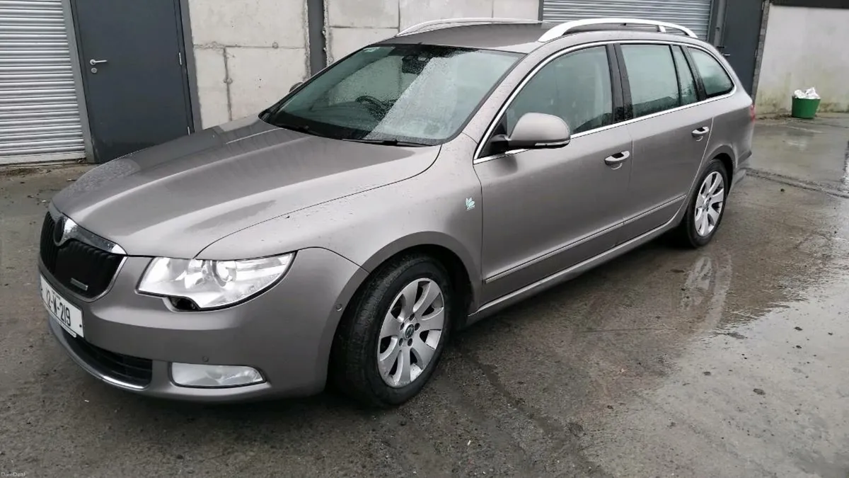 2012 SKODA SUPERB ESTATE €2500 - Image 1