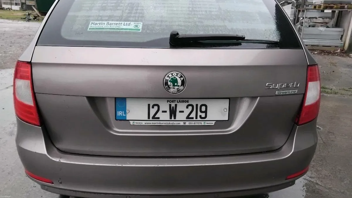 2012 SKODA SUPERB ESTATE €2500 - Image 3