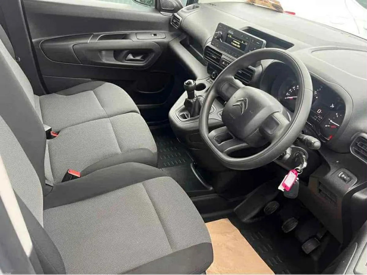 Citroen Berlingo K9 LX 1.5 BLUEHDI 75 650KG M 3 - Image 4