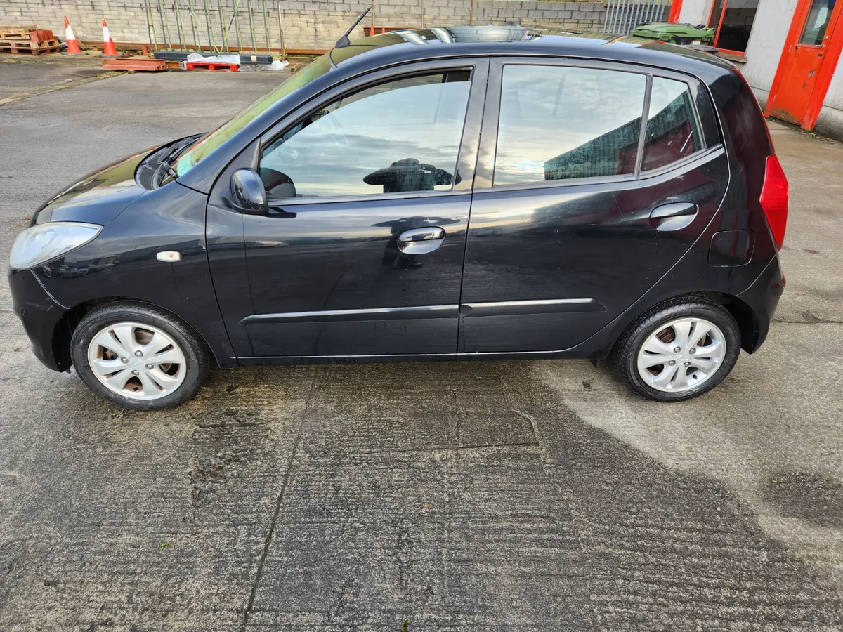 Hyundai i10 2013 manual - Image 4