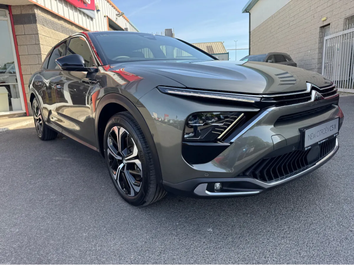 Citroen C5 X MAX PHEV Plug in Hybrid - Image 3