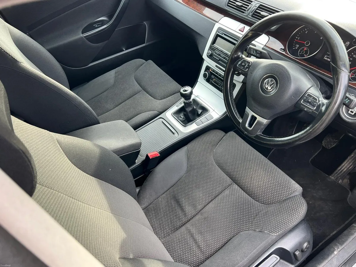 Volkswagen Passat 2010 1.6 TDI new nct 9/26 tax - Image 4
