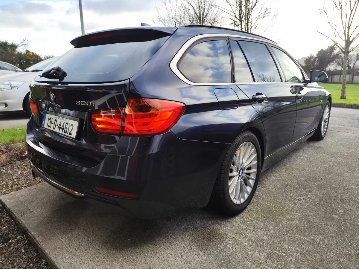 2013 BMW 320iAutomatic!1Owner!Only56000Kms!NewNCT! - Image 4