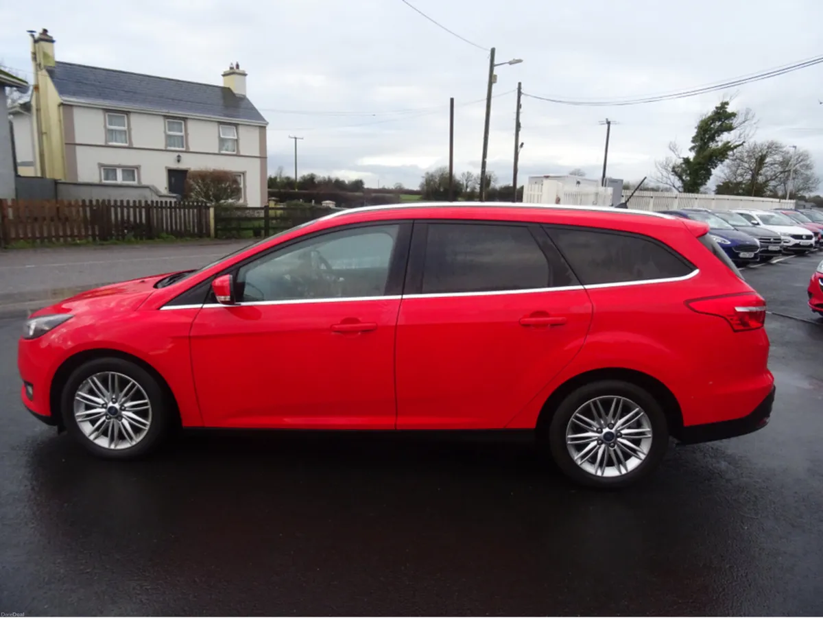 Ford Focus Titanium 1.5tdci Estate 120 bhp - Image 6
