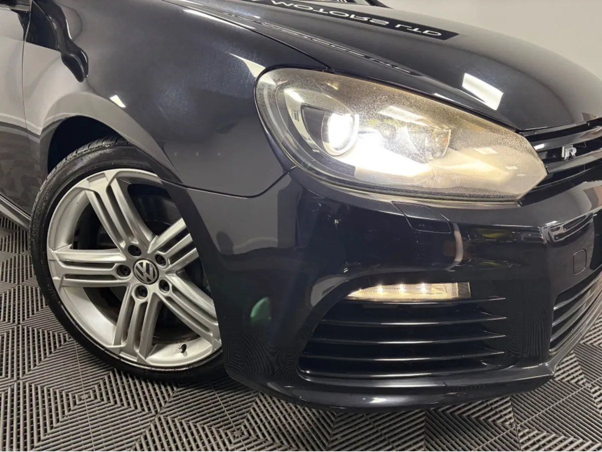 Volkswagen Golf *VOLKSWAGEN GOLF R* *AUTO LIGHTS* - Image 6