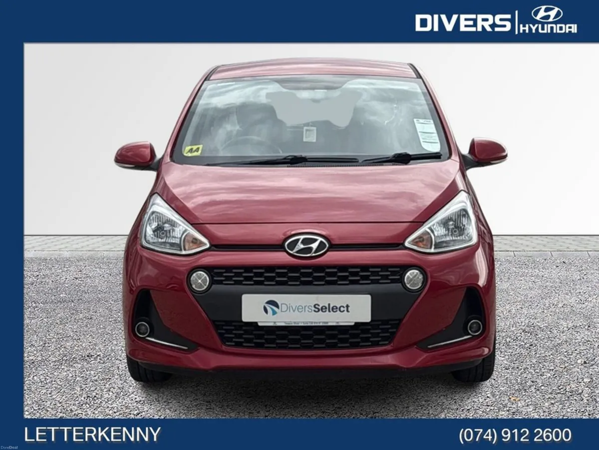 Hyundai i10 Deluxe - Image 4