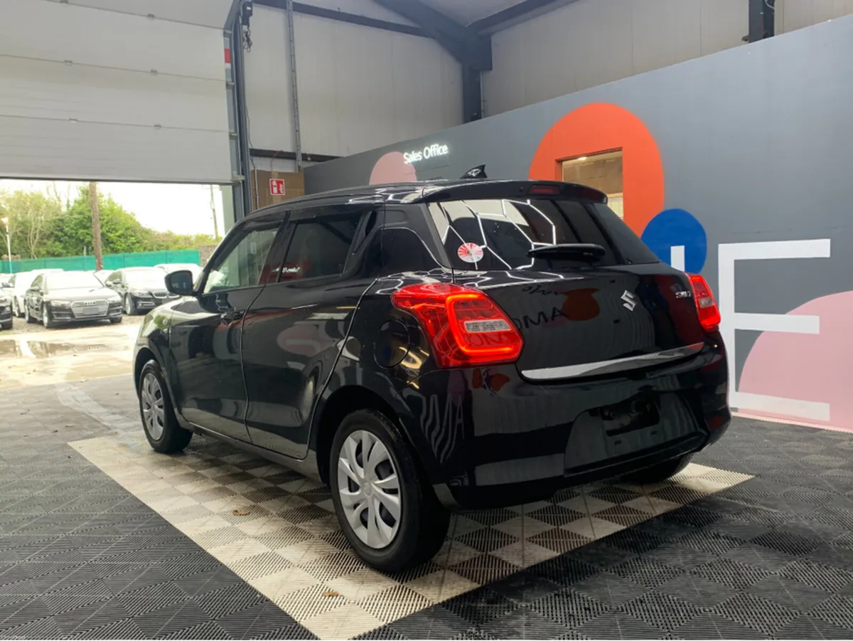 Suzuki Swift ONLY €16950! 2022 SUZUKI SWIFT 1.2 PE - Image 4