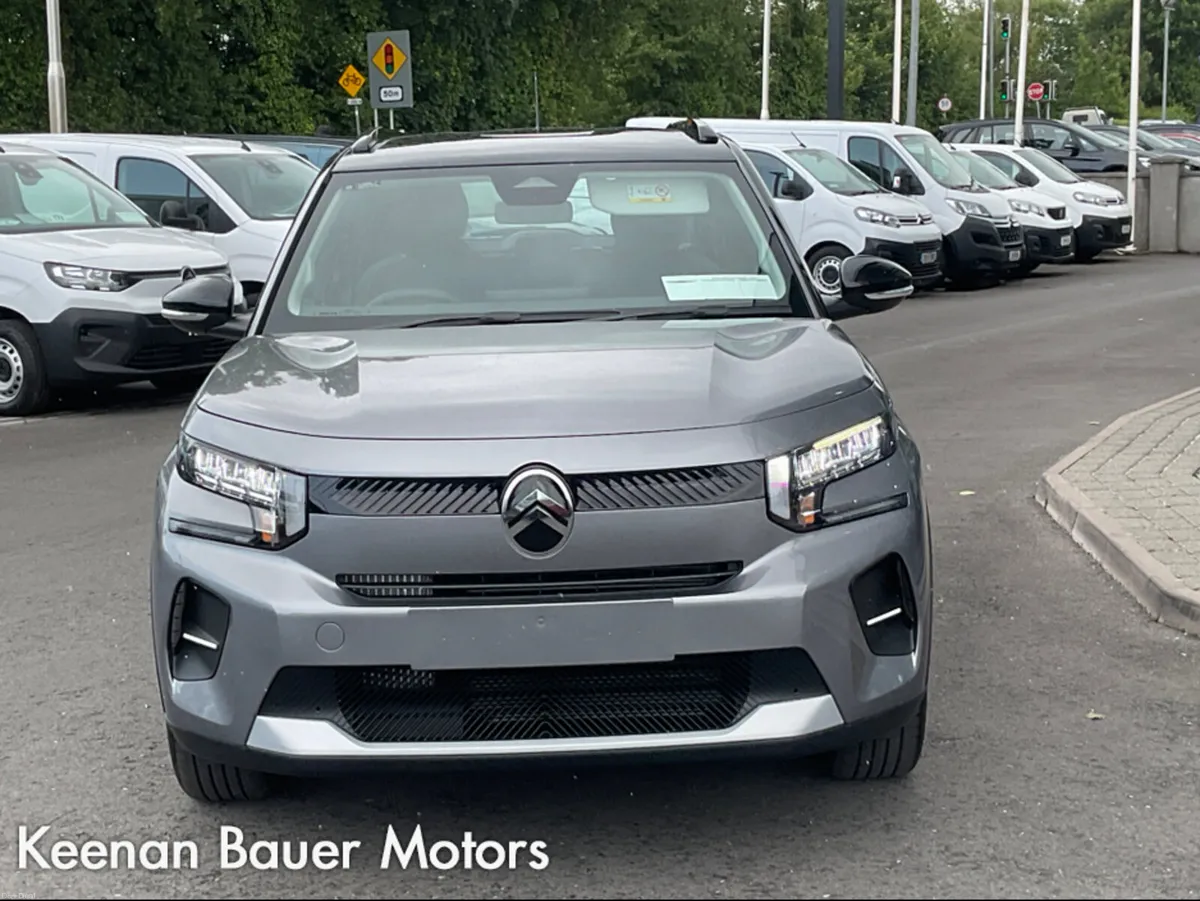 Citroen C3 YOU 1.2 L TURBO PETROL 100 HP 6 SPEED. - Image 3