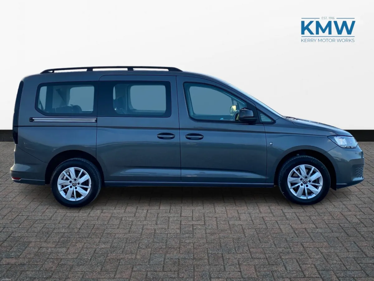 Volkswagen Caddy Maxi Life 2.0 TDi Automatic 7-Sea - Image 5