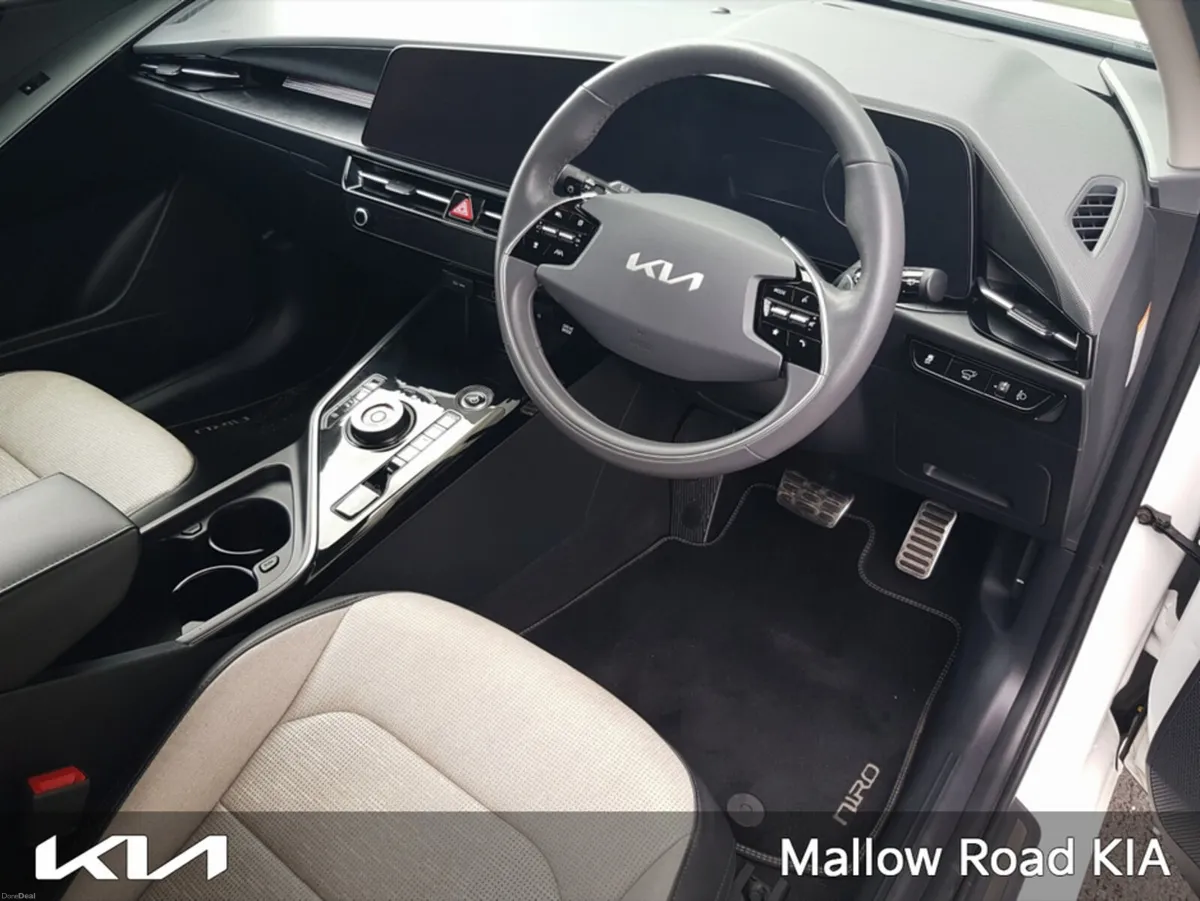 Kia e-Niro EV K4 5DR AUTO - Image 2