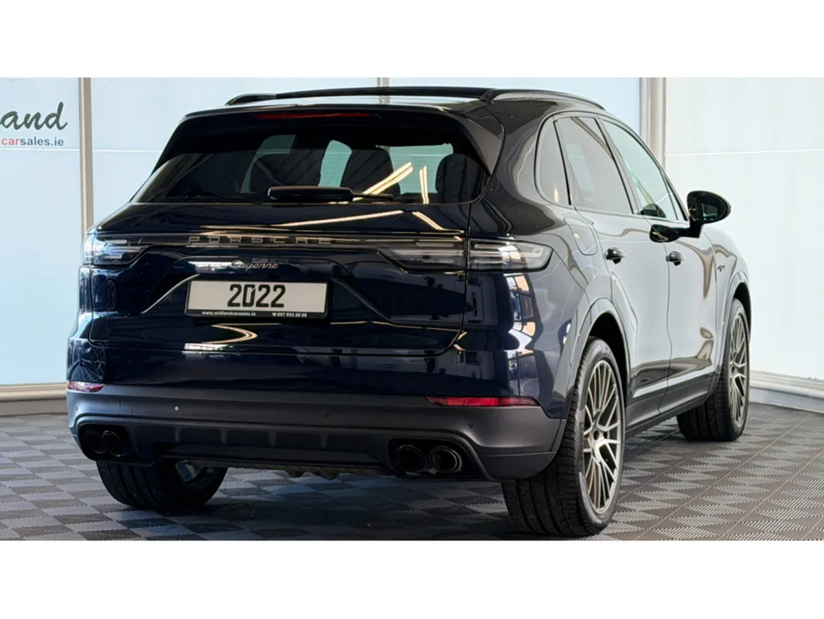 Porsche Cayenne 3.0 V6 *PLATINUM EDITION*PAN ROOF* - Image 4