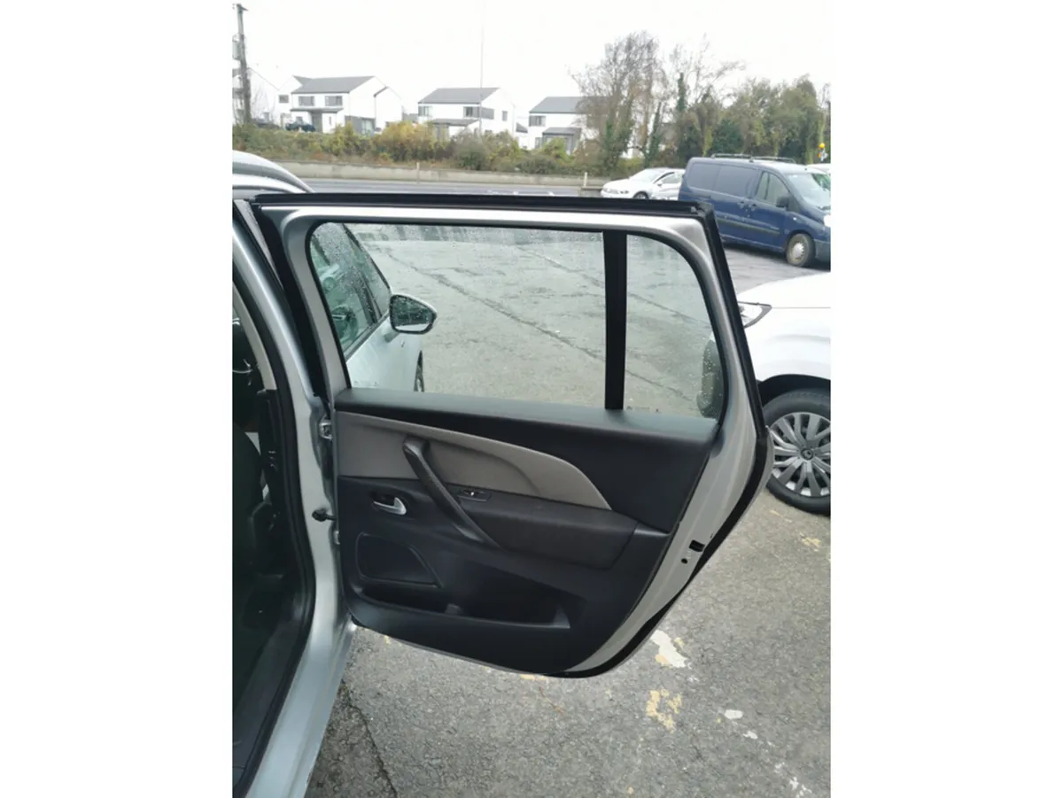 Citroen Grand C4 Picasso 1.6 BLUE HDI 1 120 EXCLUS - Image 2