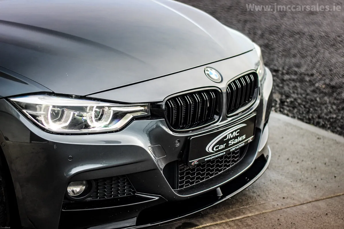 2018 BMW 3 SERIES M-SPORT ESTATE - Image 4