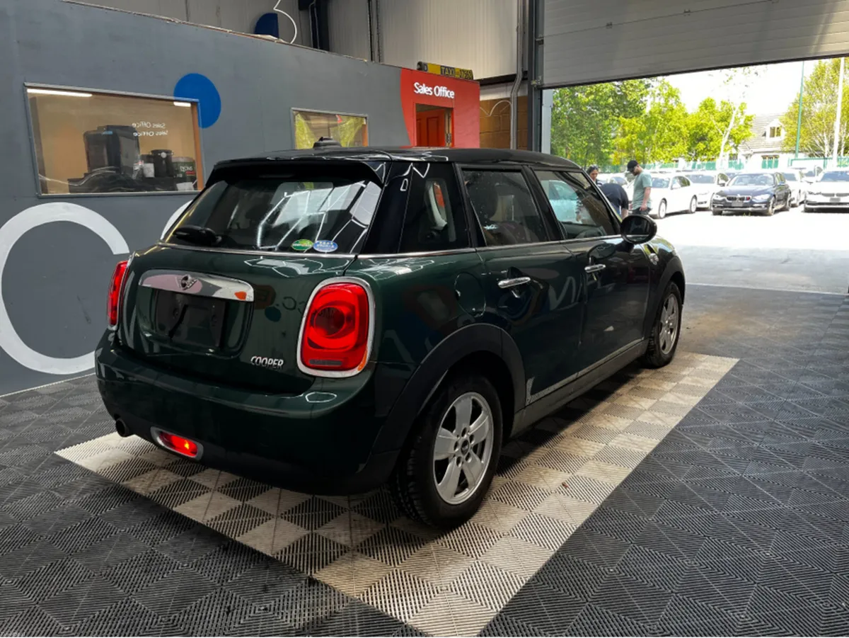 Mini Cooper 1.5 PETROL AUTO / 71k KMs - Image 6