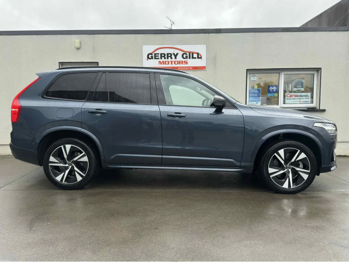 Volvo XC90 T8 PHEV PLUS DARK AWD 5DR - Image 3