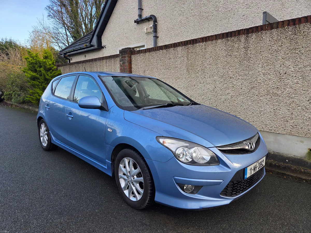 Hyundai i30 1.6d Deluxe, Nct'd , low mileage - Image 1