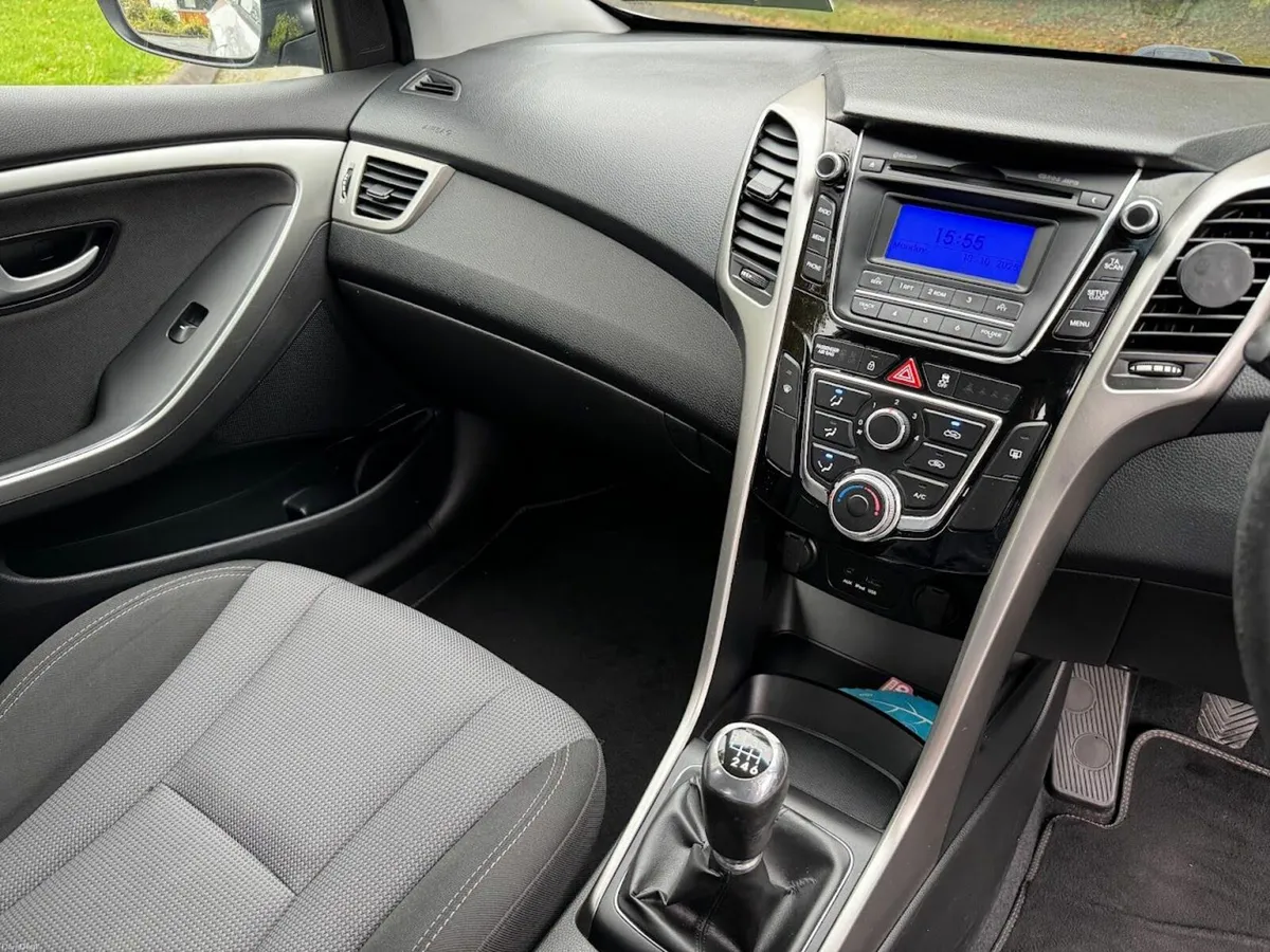 Hyundai i30 2012 - Image 2